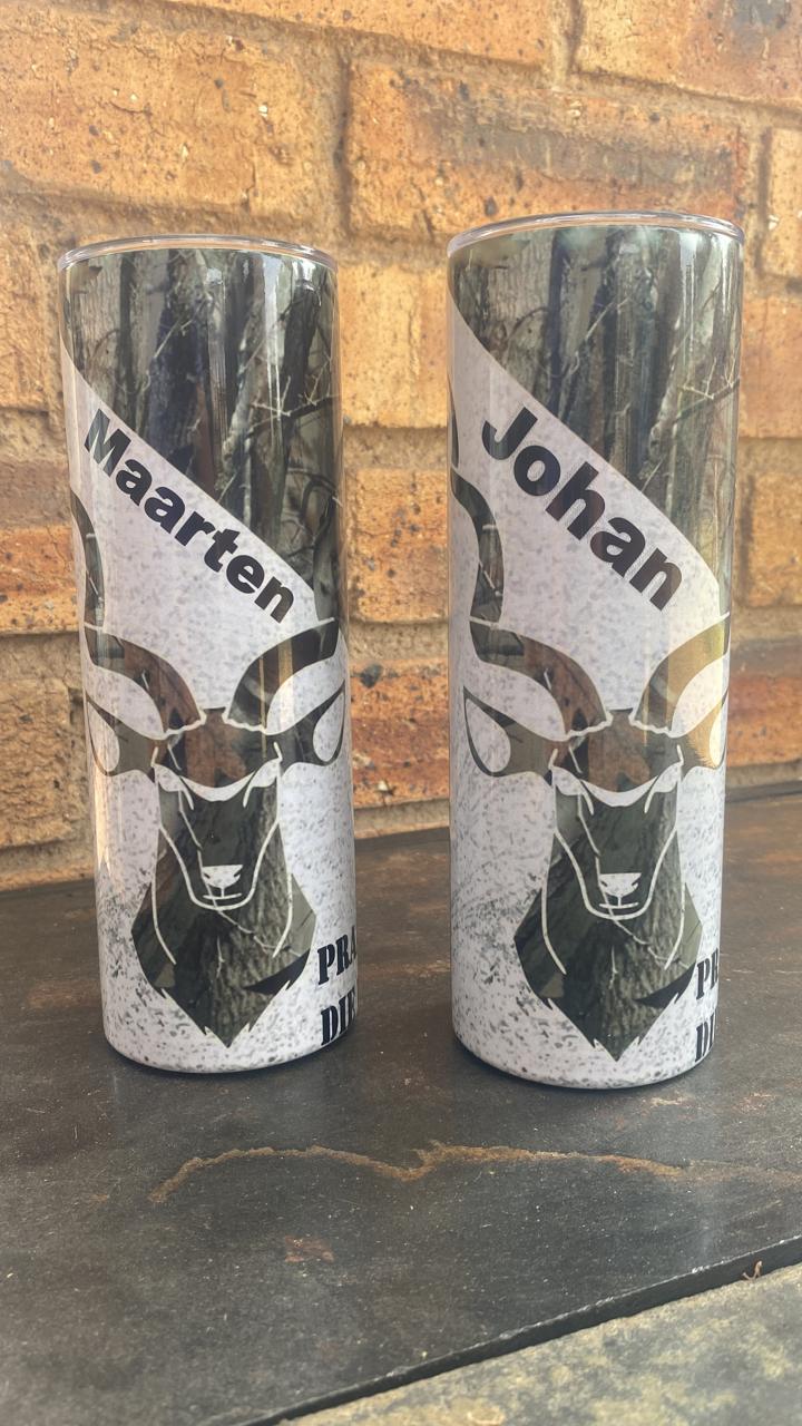 Personalized 20oz (590ml) skinny stainless steel tumbler with custom laser engraving and a leak-proof lid.